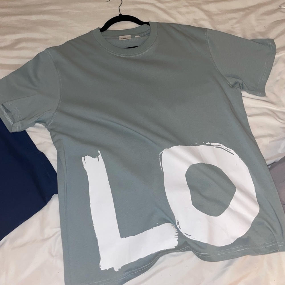 BURBERRY Love Tee